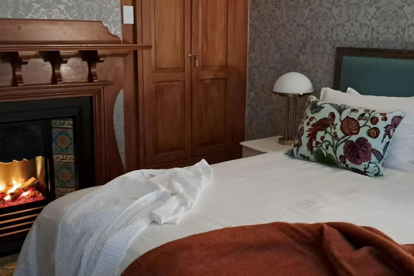 Plane Tree Villa Крайстчёрч